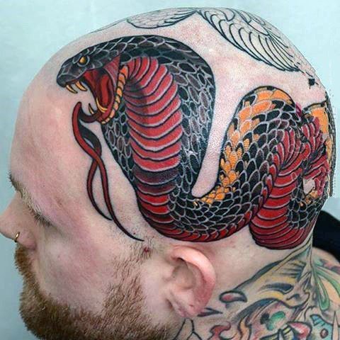 头部纹身图案 个性十足的男生头部纹身图案