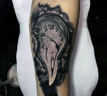 变形钟表纹身:9张创意变形了的钟表纹身图案