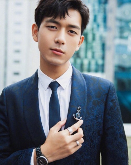 男明星发型 85814图库 男明星发型图片 李现潮流帅气发型图片