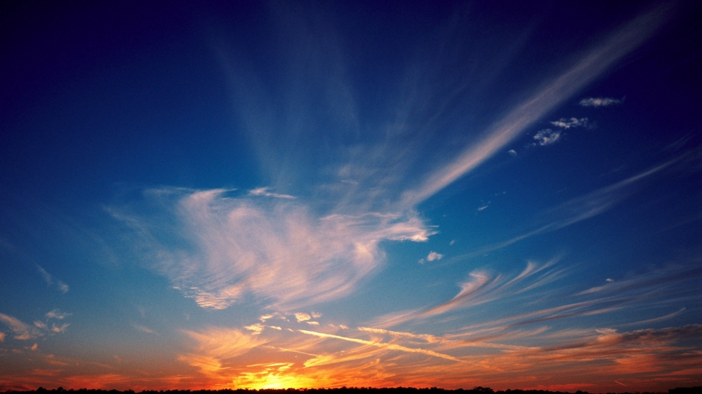 清新养眼蓝天白云风景桌面壁纸